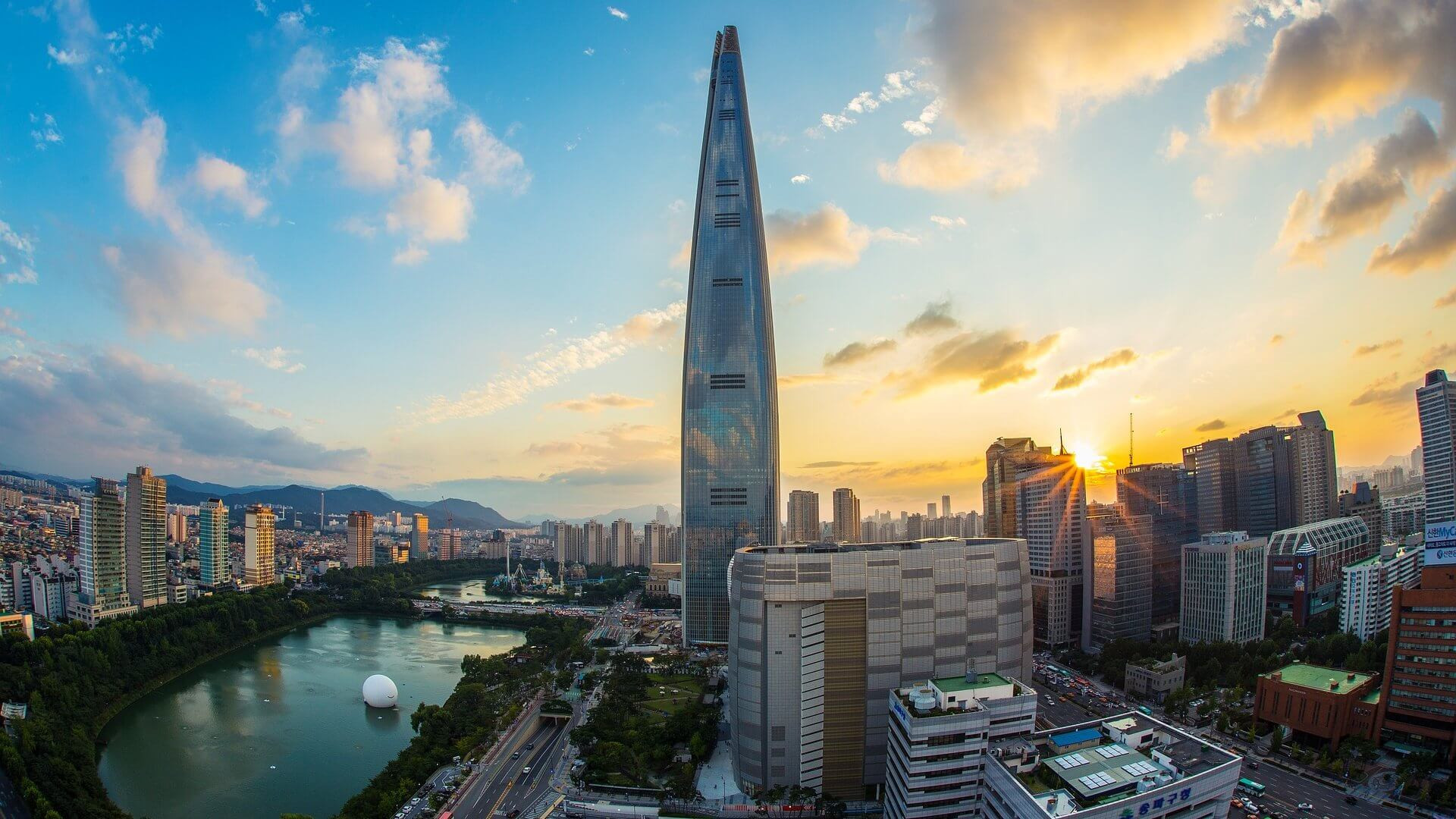 Lotte World Tower — 123-этажный сверхвысокий небоскрёб – фотографии Южной Кореи