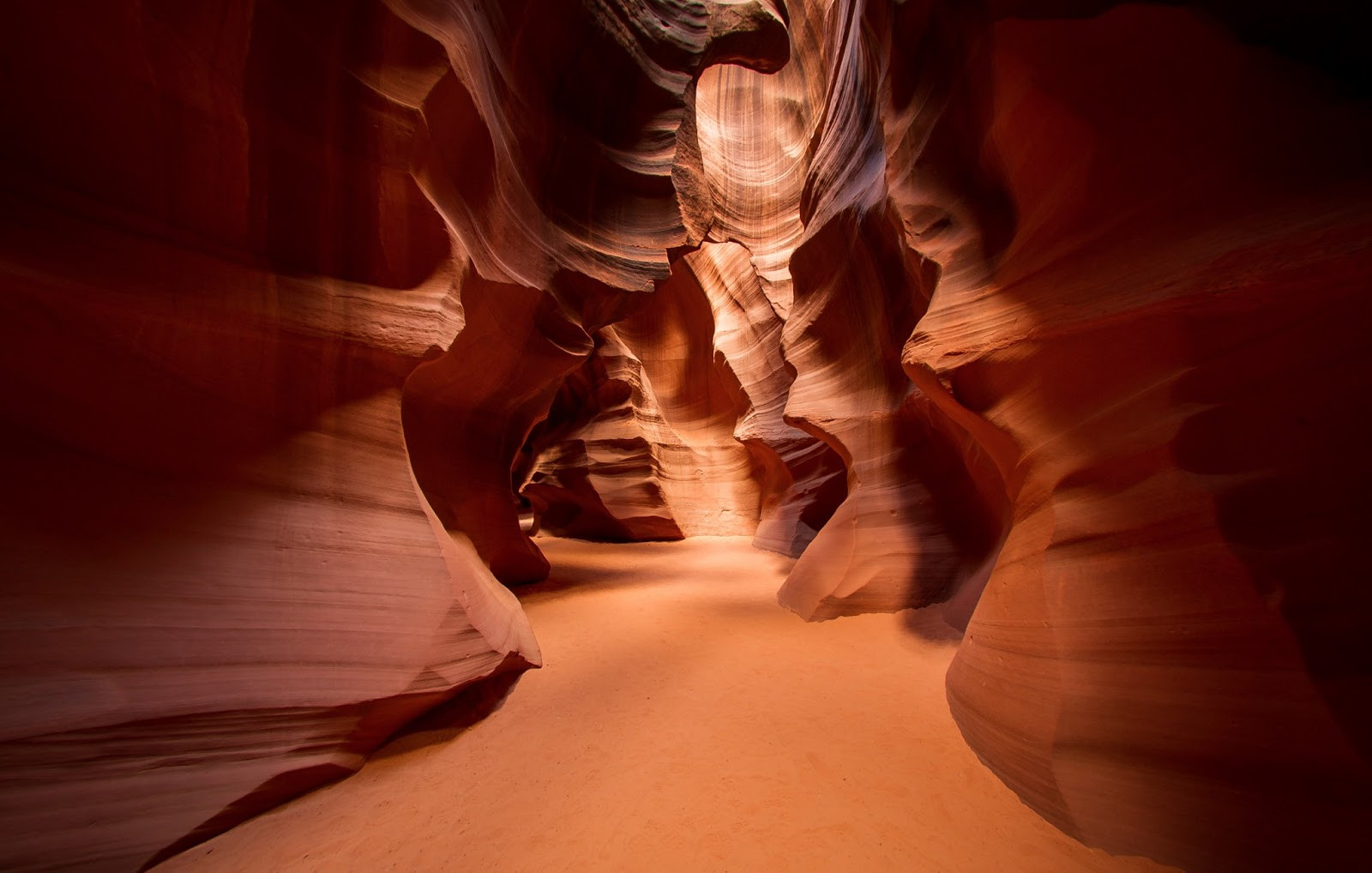 Каньон Антилопы (Antelope Canyon) – фотографии США