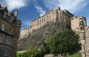 Старинный форпост эдинбургский замок (Edinburgh Castle) в Шотландии – фотографии Великобритании