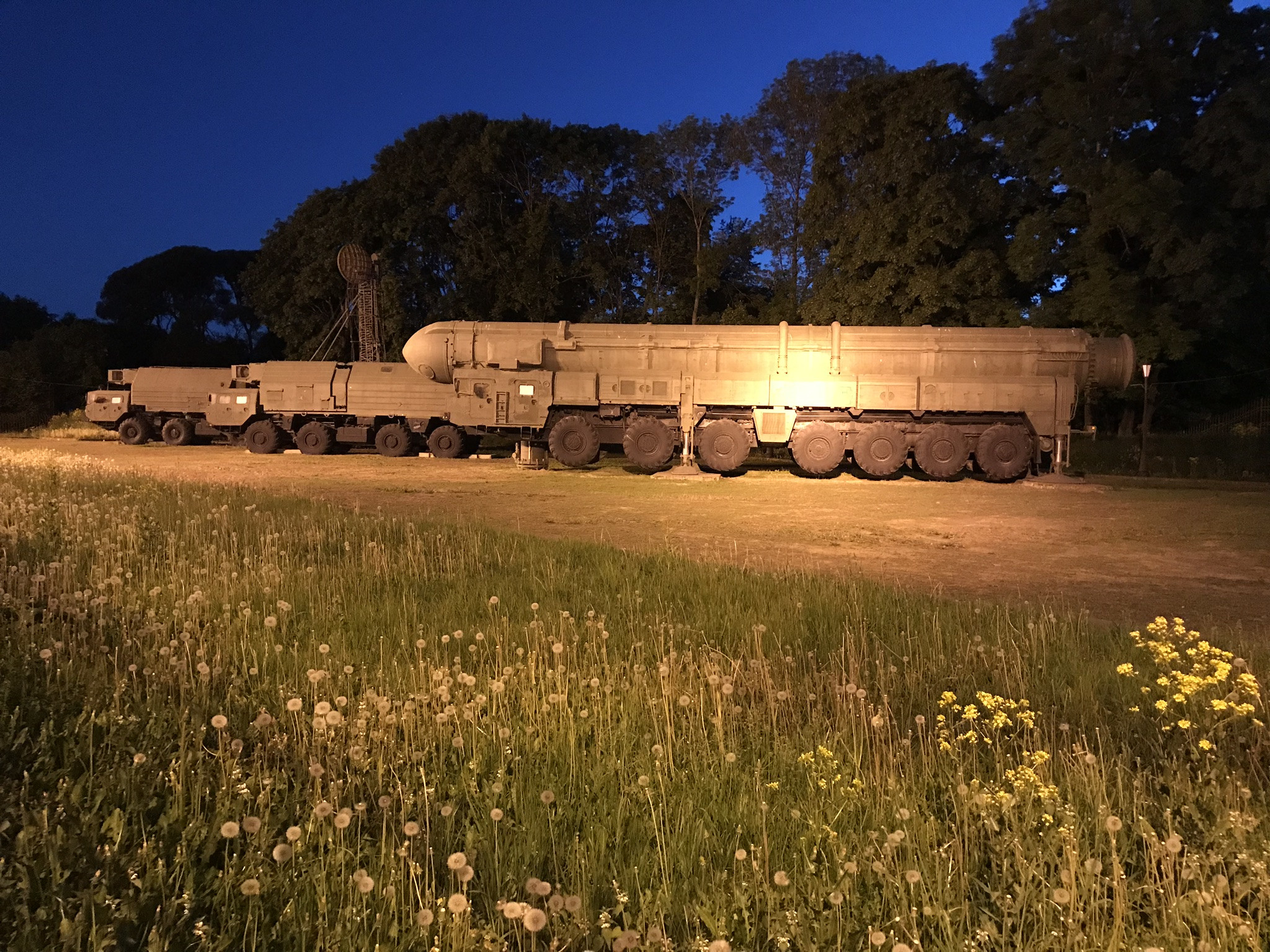 Музей с военной техникой в Питере – фотографии России