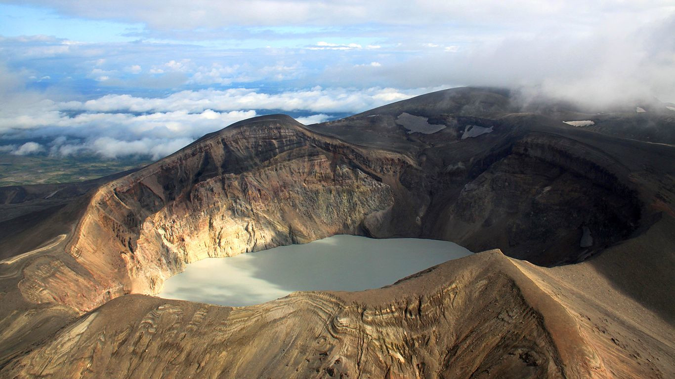 Вулкан Малый Семячик – фотографии России