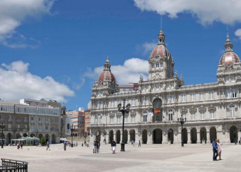 Площадь Мария-Пита в Ла-Корунья – фотографии Испании