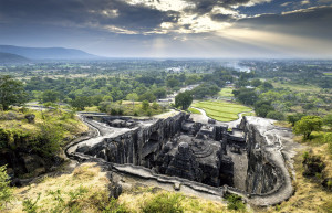 Пещерные храмы Эллоры 11 – фотографии Индии