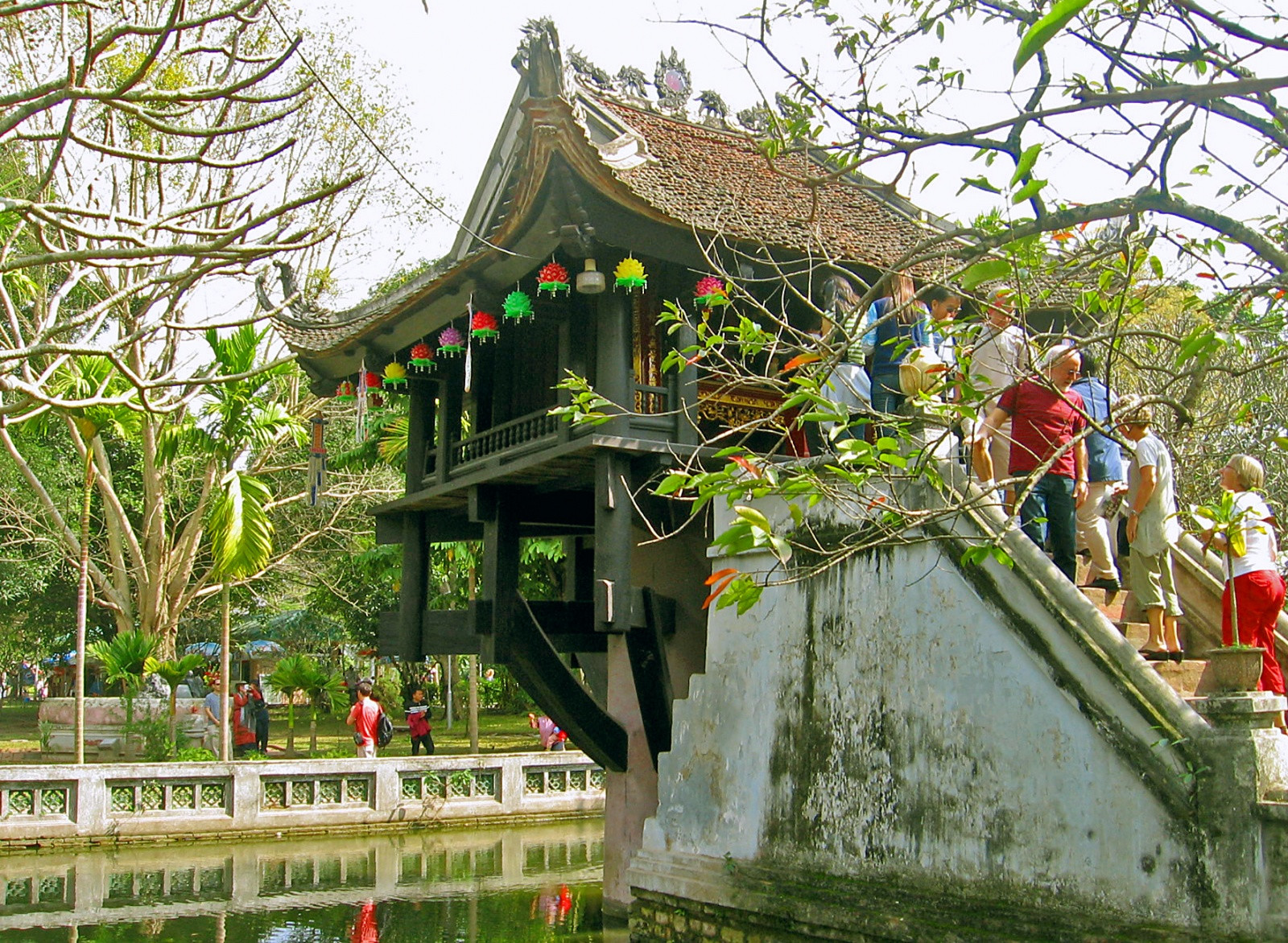 Пагода на одном столбе в Ханое – фотографии Вьетнама