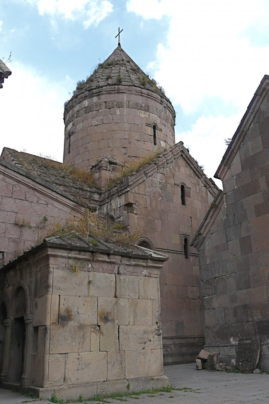 Монастырь Гошаванк – фотографии Армении