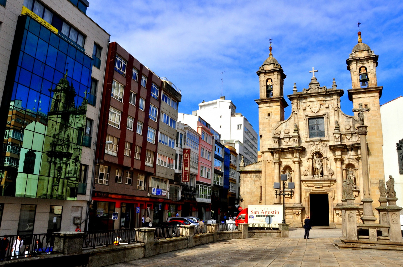 Церковь Святого Георгия (Iglesia de San Jorge) в Ла-Корунья – фотографии Испании