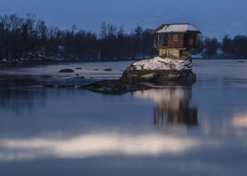 Дом отшельника на реке Дрина 6 – фотографии Боснии и Герцеговины