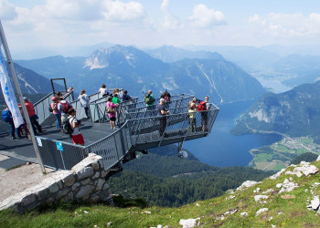 Местная достопримечательность Обертрауна смотровая площадка. Австрия – фотографии Австрии