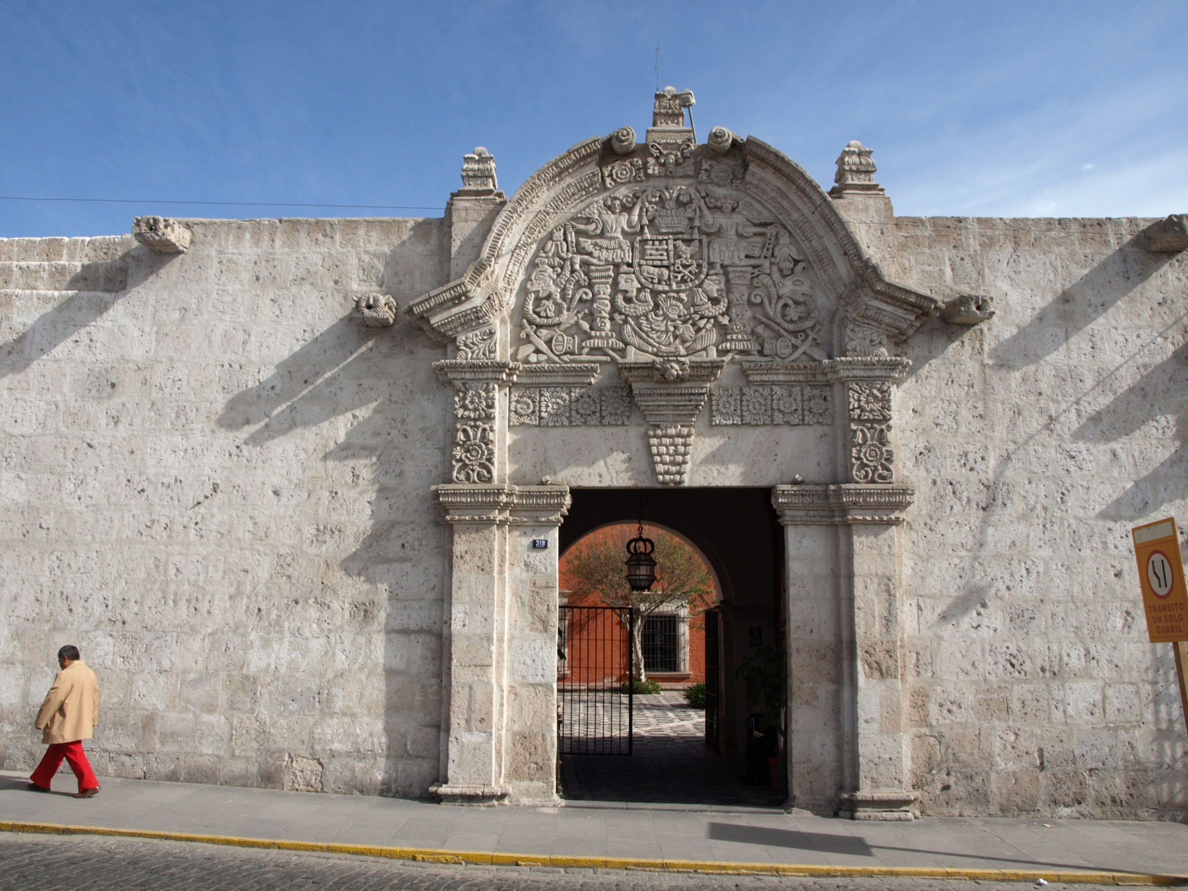 Каса-дель-Мораль (Casa del Moral) – фотографии Перу