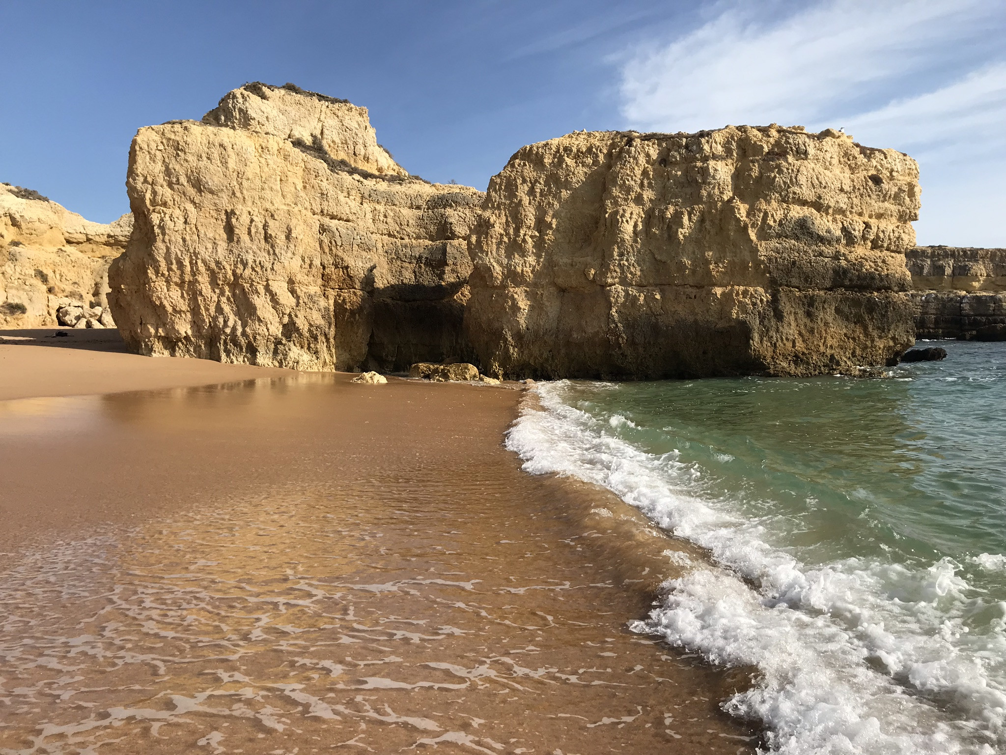 Пляж Кастело, Албуфейра, Португалия – фотографии Португалии