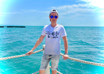 2 – фотографии