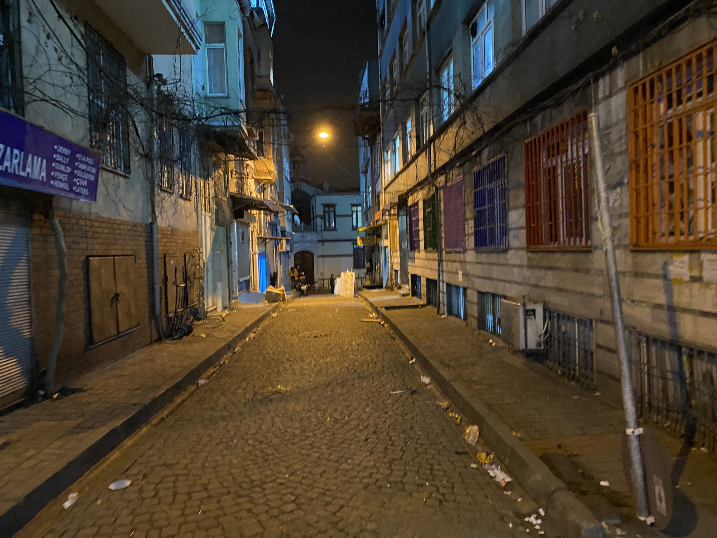 Арабская часть Стамбула поздно вечером – фотографии Турции