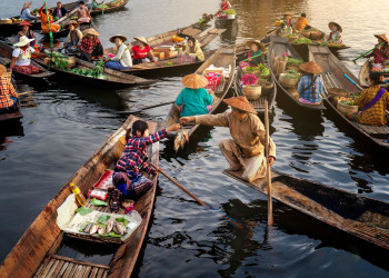 Плавучий рынок на озере – фотографии Мьянмы