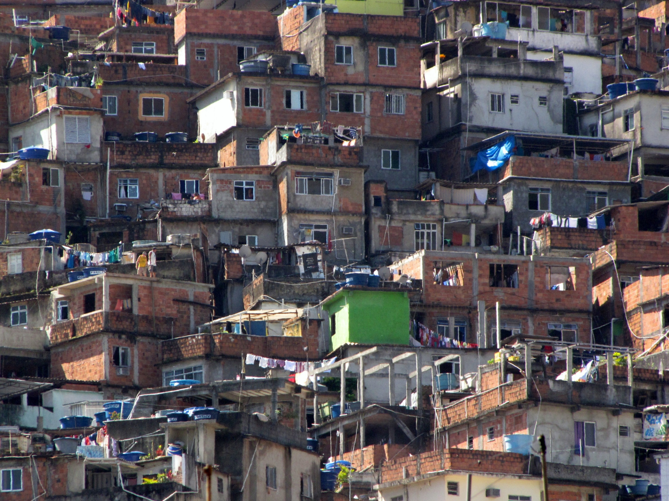 Фавела Росинья (Favela Rocinha) - трущобы Рио-де-Жанейро – фотографии Бразилии