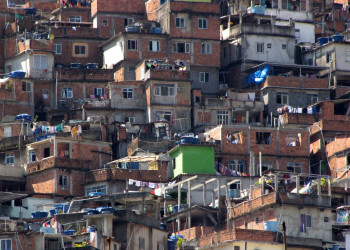 Фавела Росинья (Favela Rocinha) - трущобы Рио-де-Жанейро – фотографии Бразилии