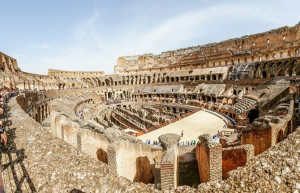 Колизей (Coliseum) в Риме  – фотографии Италии