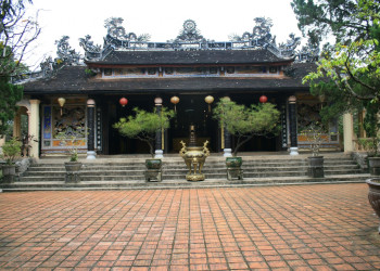 Пагода Тыхиеу в Хюэ – фотографии Вьетнама