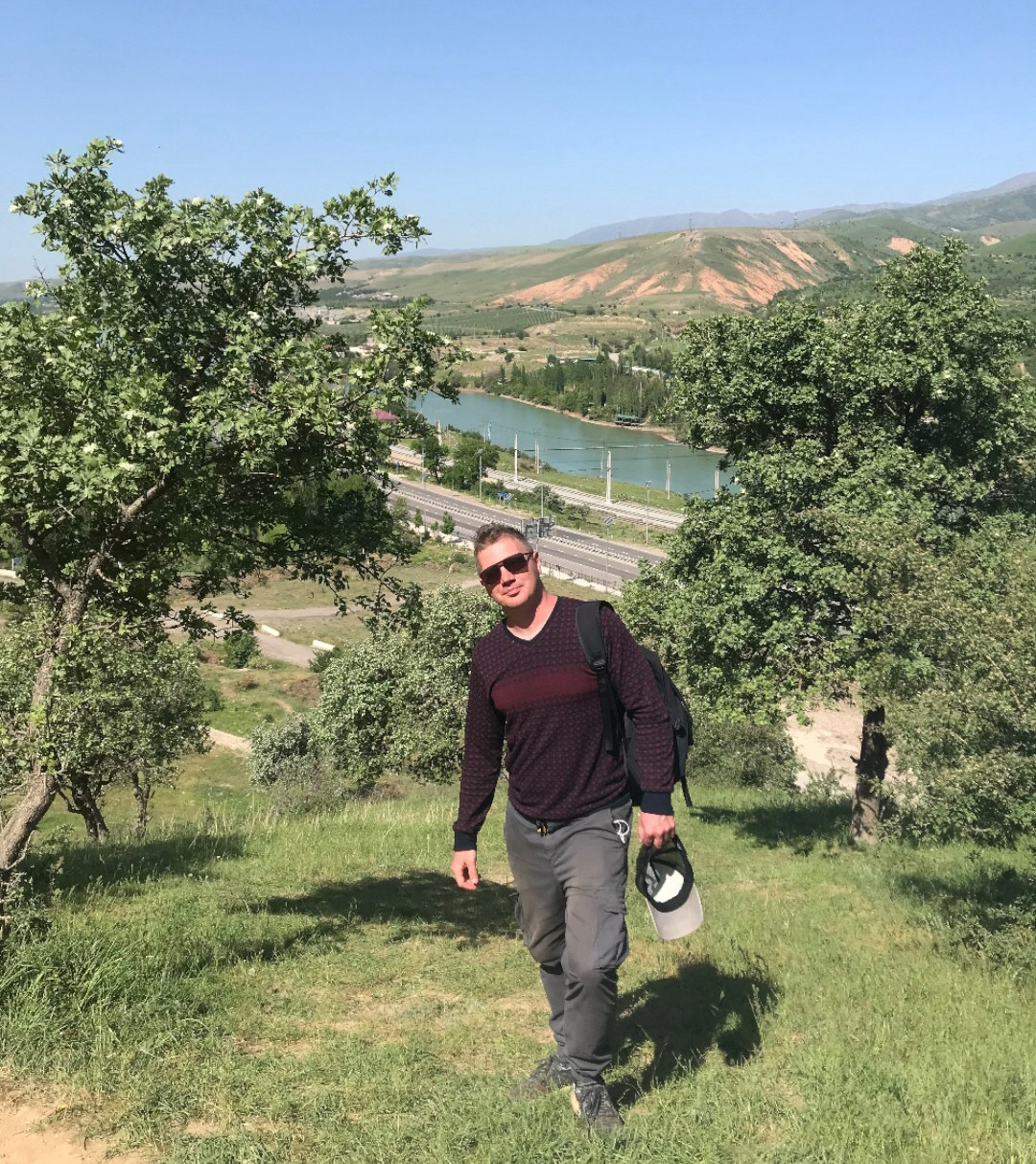 В предгорье Тянь Шаня)) – фотографии Узбекистана