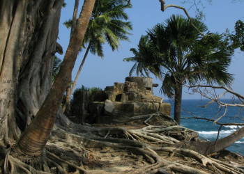 Исторический остров Росс (Ross Island) между Индией и Мьянмой – фотографии Индии
