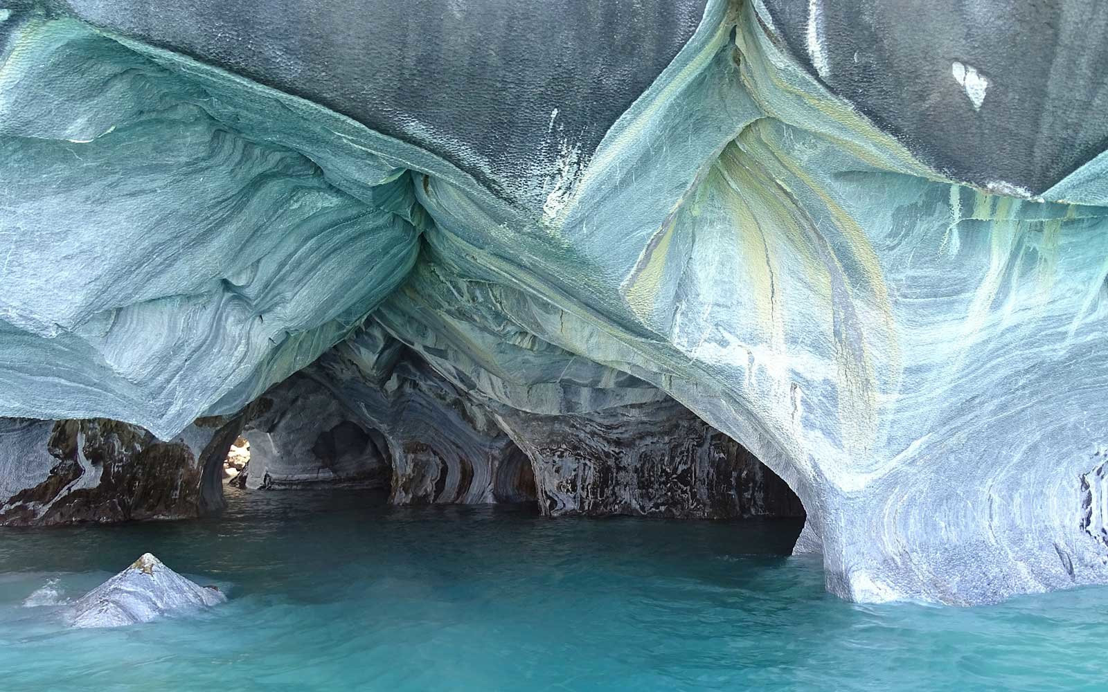 Удивительные мраморные пещеры, Патагония, Чили – фотографии Чили