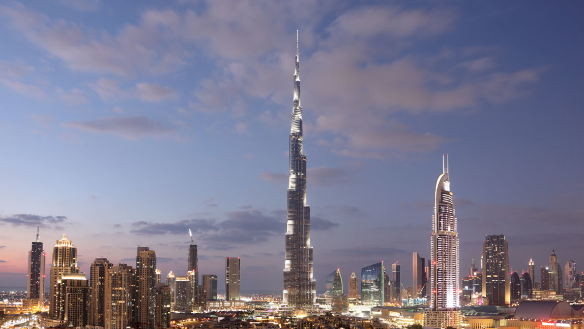 Башня Бурдж-Халифа полностью автономна – фотографии ОАЭ
