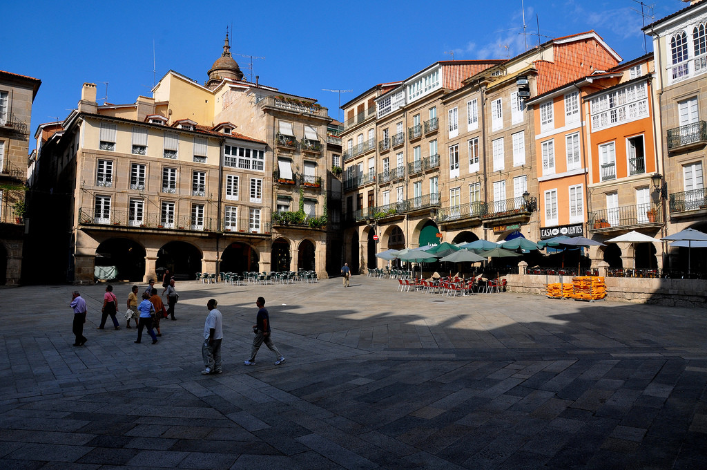 Площадь Майор в Оренсе – фотографии Испании