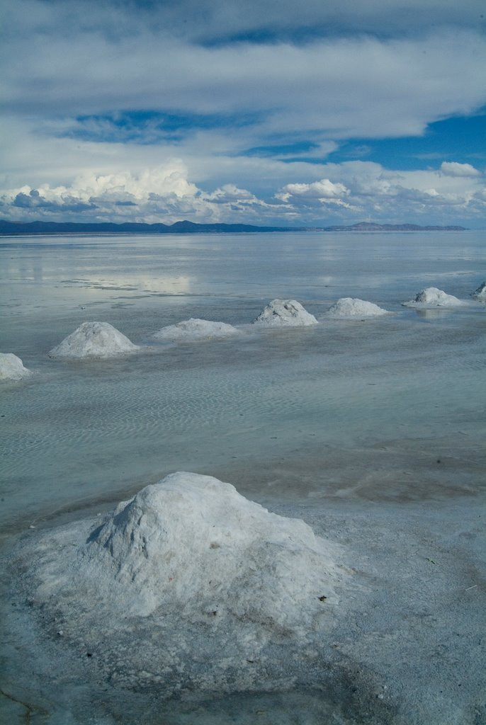 Уюни в Боливии - самый высокогорный солончак в мире – фотографии Боливии