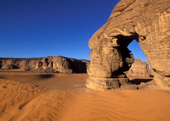 Сахара и плато Аквакус (Acacus Mountains) – фотографии Ливия