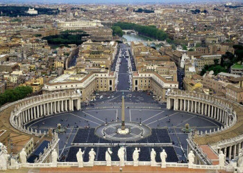 Исторический Собор Святого Петра (Basilica di San Pietro), Рим, Ватикан, Италия – фотографии Италии