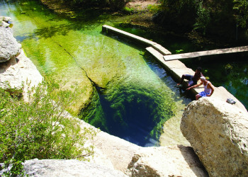 На месте Колодца Иакова (Jacob's Well) в США сначала был гейзер высотой около 10 м – фотографии США
