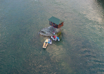 Дом отшельника на реке Дрина 1 – фотографии Боснии и Герцеговины