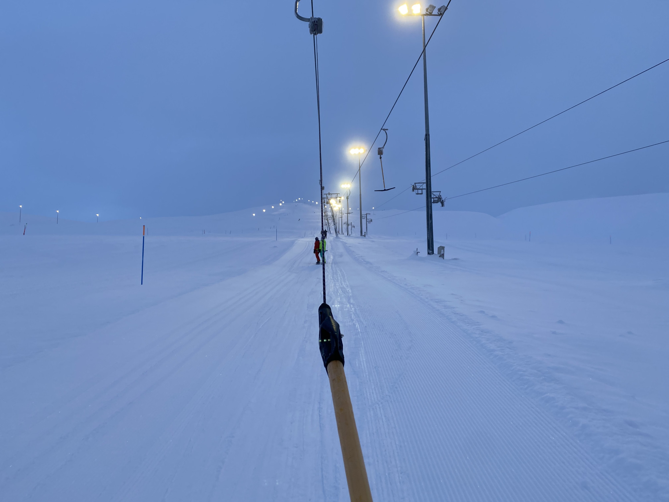 Бугельный подъемник на южном склоне курорта Большой Вудьявр, Кировск – фотографии России