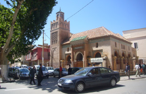 Городская улица. Тлемсен. Алжир – фотографии Алжира