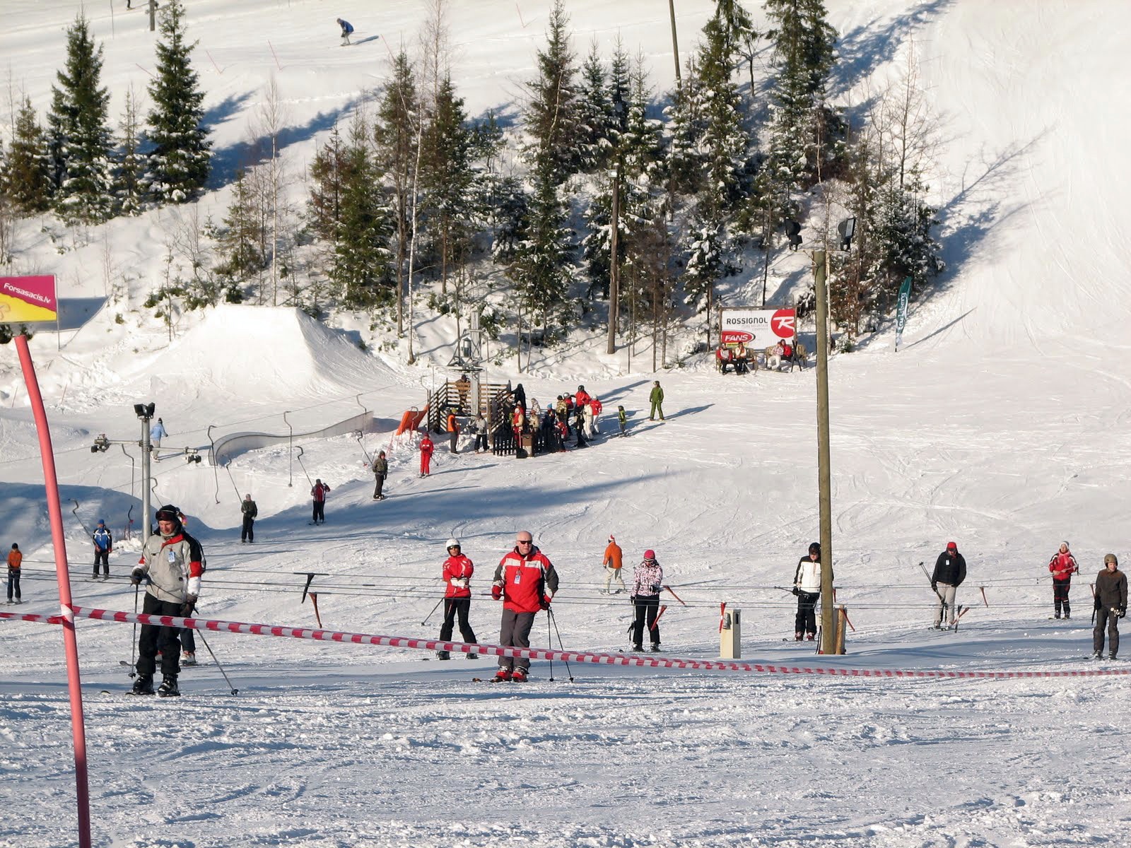 Лыжники в Жагаркалнсе – фотографии Латвии