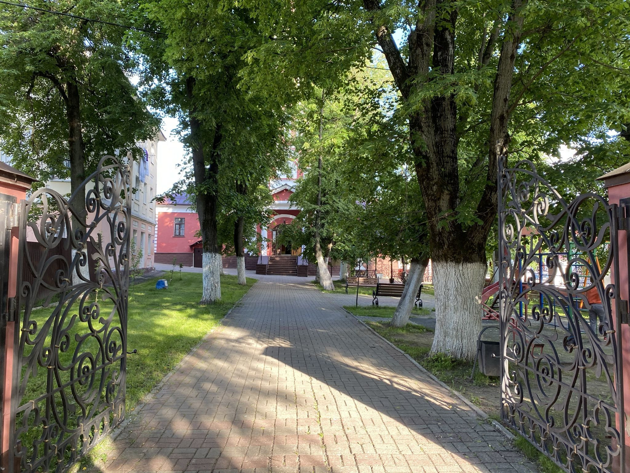 Никитская церковь в честь Рождества Пресвятой Богородицы в Калуге – фотографии России