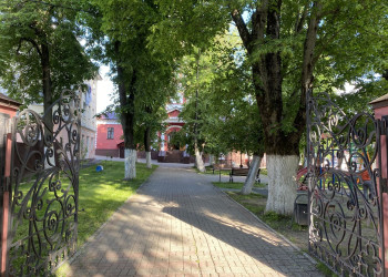 Никитская церковь в честь Рождества Пресвятой Богородицы в Калуге – фотографии России