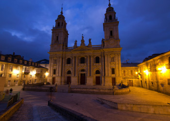 Кафедральный собор Луго (Catedral de Santa María de Lugo) – фотографии Испании