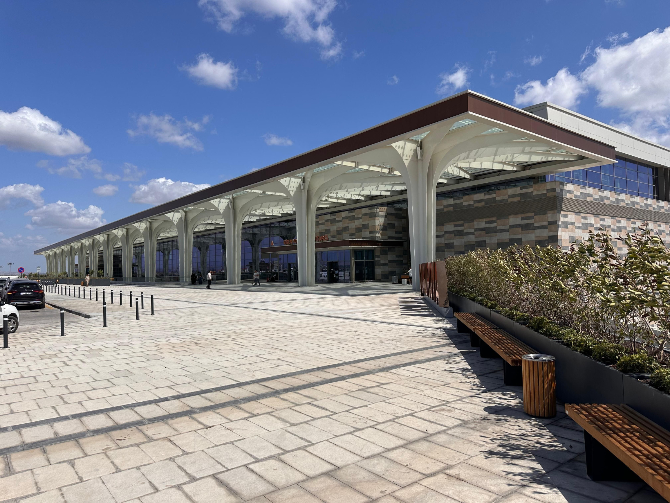 Аэропорт Чукурова, Мерсин, Турция – фотографии Турции