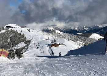 Горнолыжный спуск. Заальбах. Австрия – фотографии Австрии