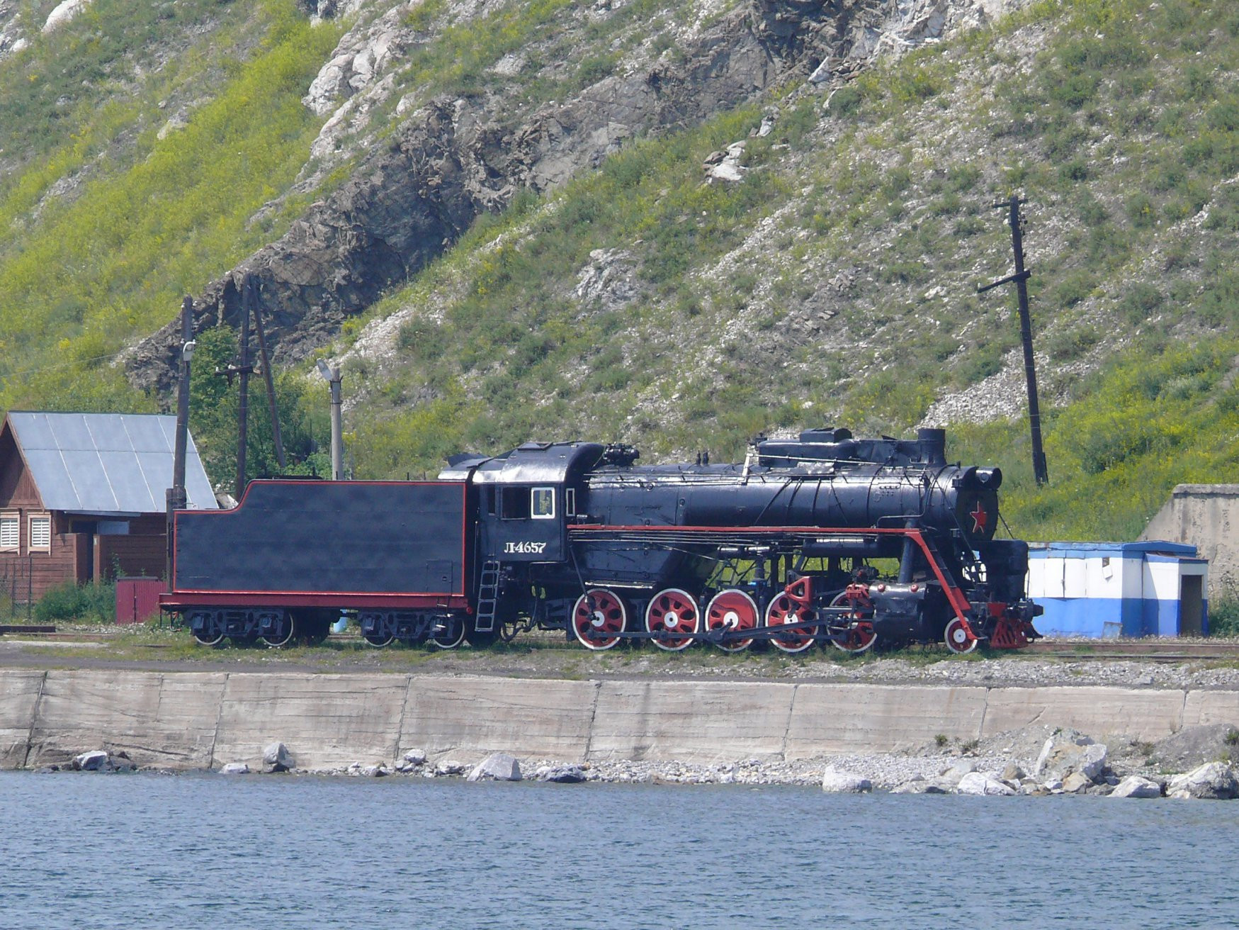 Кругобайкальская железная дорога – фотографии России