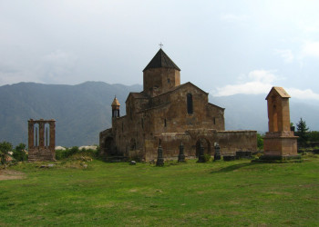 Одзунский монастырь (Odzun Church) – фотографии Армении