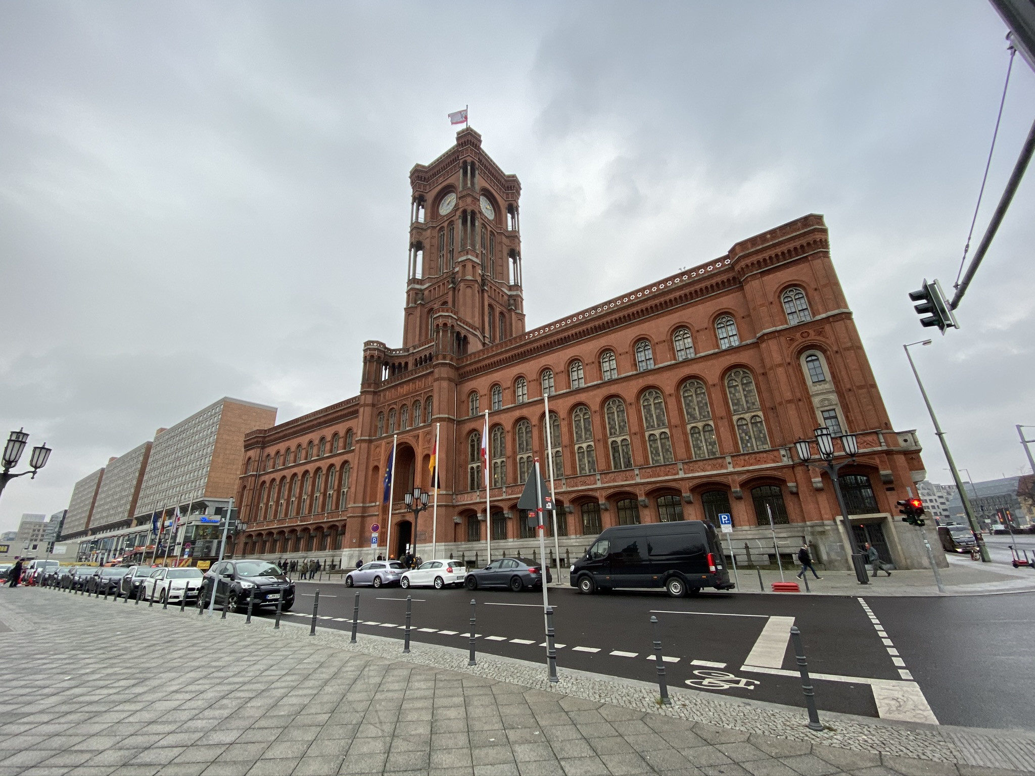 Красная ратуша в Берлине – фотографии Германии