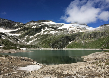 Побережье озера Уттендорф-Вайссзее. Австрия – фотографии Австрии