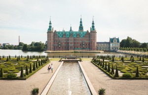 Замок Фредериксборг (Frederiksborg Slot) в Дании – фотографии Дании