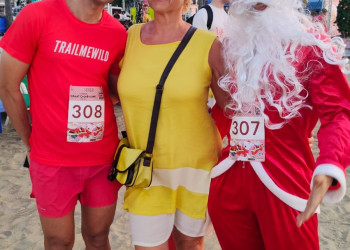 2 деда мороза и снегурочка – фотографии