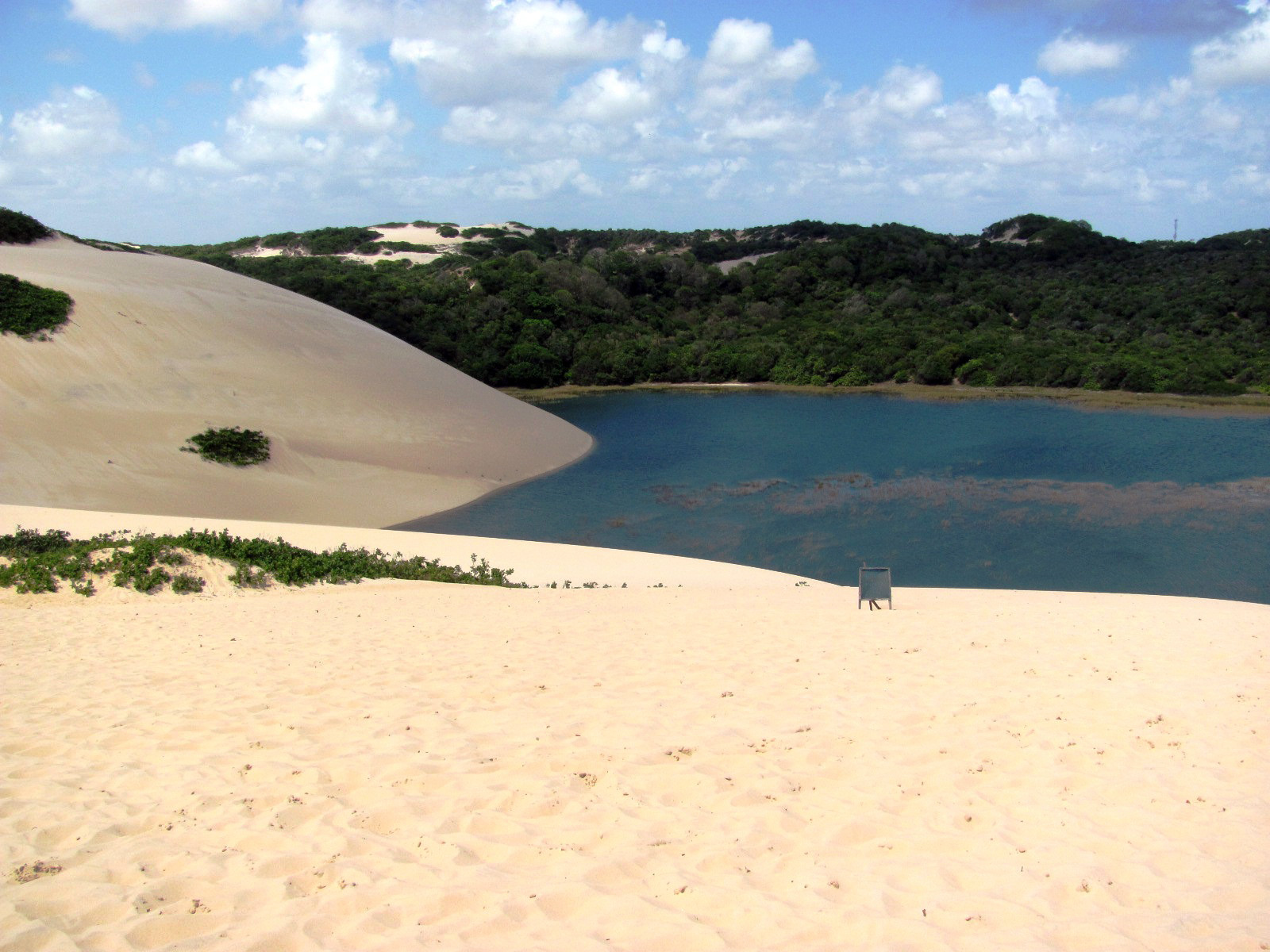 Песчаные дюны Женипабу – фотографии Бразилии