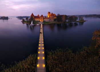 Тракайский островной замок (Trakų Salos Pilis) в Литве – фотографии Литвы