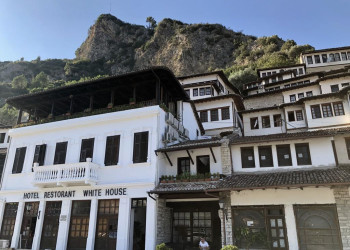 Отель White house. Берат. Албания – фотографии Албании