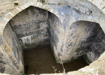 Затопленная подземная тюрьма в крепости Нарын-кала – фотографии России