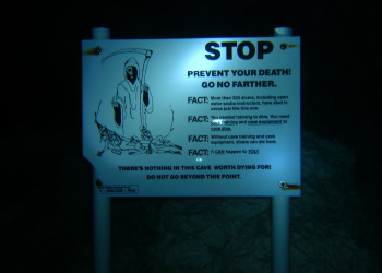 Пропасть Колодца Иакова (Jacob's Well) в США – это вход в лабиринты подводных пещер – фотографии США